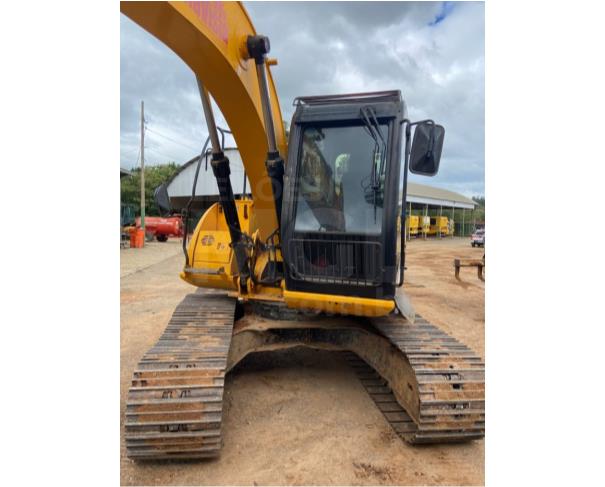 Foto de SÃO SEBASTIÃO DA BELA VISTA/MG - Escavadeira JCB, modelo JS130 LC, ano 2019.