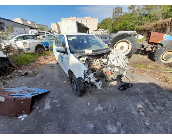 Foto de RIO DAS OSTRAS/RJ - VW POLO SEDAN 2.0 COMFOR