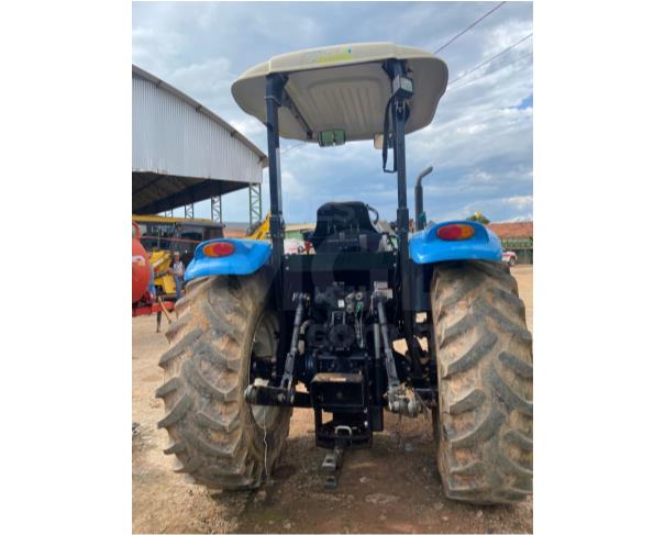 Foto de SÃO SEBASTIÃO DA BELA VISTA/MG - Trator Agrícola LS Plus 90.