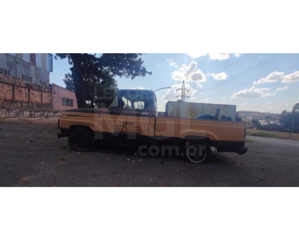 Foto de BELO HORIZONTE\MG- Caminhonete Ford 100