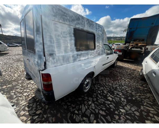 Foto de ITAÚNA/MG- FORD COURIER 1.6L 2000/2000 BAIXADO/SUCATA- PA12609