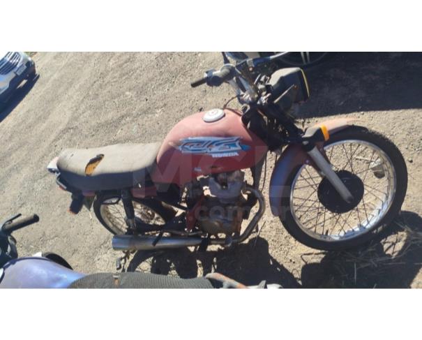 Foto de APARECIDA DE GOIÂNIA/GO - Lote com 08 motos, 08 carros e 02 blocos de motores - SUCATAS PARA DESTRUIÇÃO