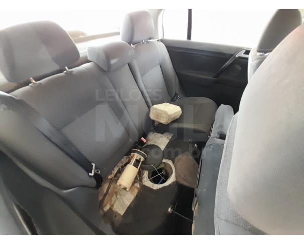 Foto de RIO DAS OSTRAS/RJ - VW POLO SEDAN 2.0 COMFOR