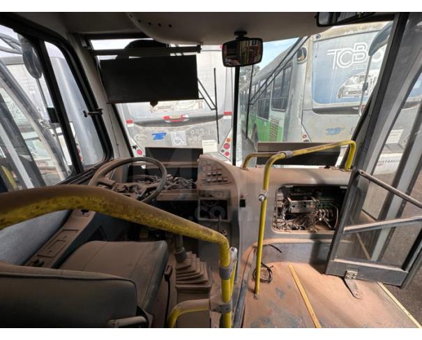 Foto de BRASÍLIA/DF - Ônibus  VW Induscar Mil U OT, (1726/59 O500U Caio Millenium) 2008/2009