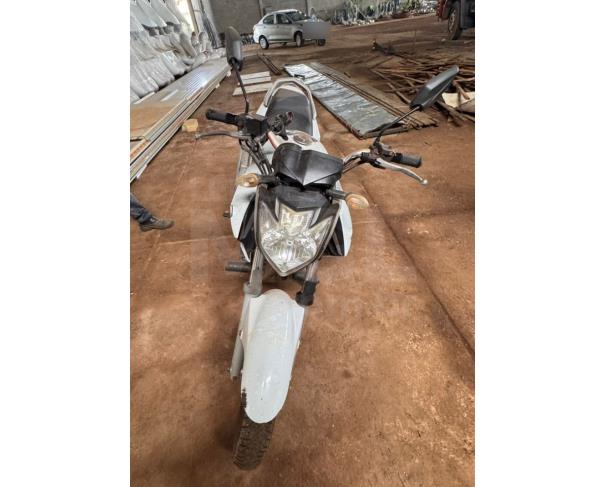 Foto de HIDROLÂNDIA/GO - Motocicleta Yamaha / Fazer YS250, 2013/2014