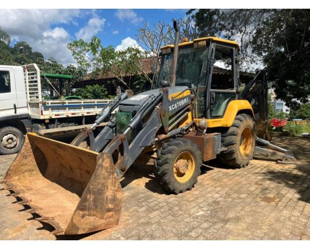 Foto de IBATIBA/ES - Retroescavadeira modelo C870BR