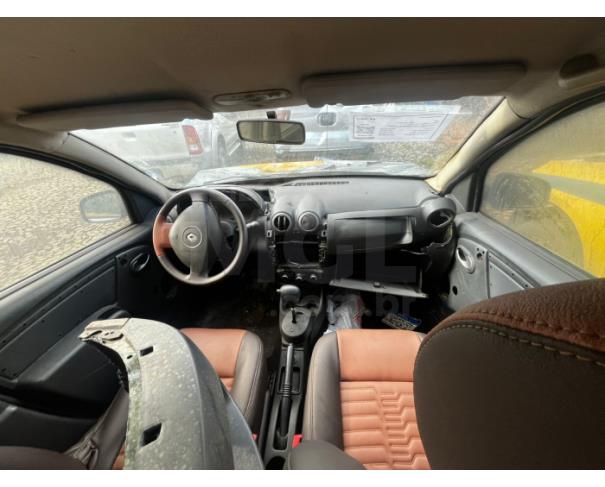 Foto de ITAÚNA/MG- RENAULT SANDERO STEPWAY HI-FLEX 1.6 16V 5P AUT. 2012/2013 BAIXADO/SUCATA- PA12611