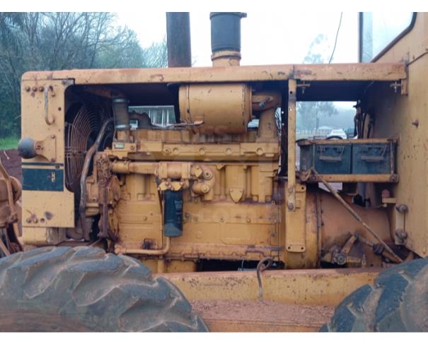 Foto de ENGENHO VELHO/RS - Motoniveladora Caterpillar, modelo 140B