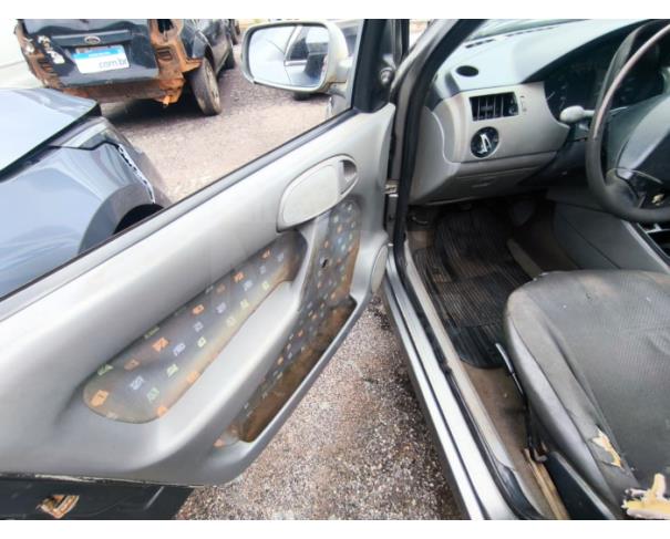 Foto de ITAÚNA/MG- VW GOL 16V POWER 2002/2002-PA12924
