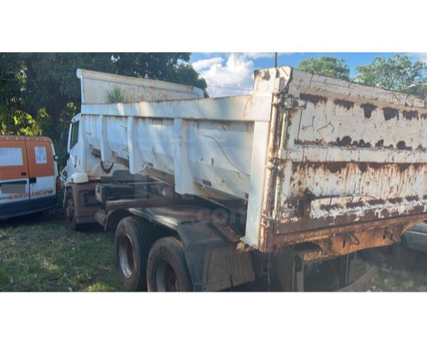 Foto de UNIFLOR/PR - Caminhão Agrale 14000 6X2, 2014/2014