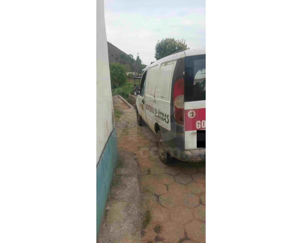 Foto de SANTA RITA DE JACUTINGA/MG - Especial Caminhonete Fiat/ Doblo Rontan AMB2, 2013/2013, FLEX 