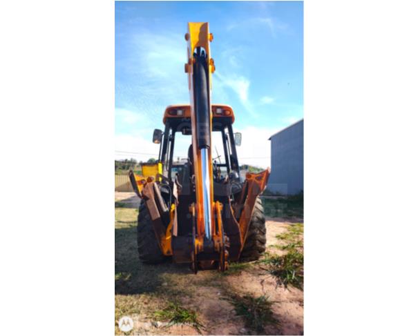 Foto de CONTAGEM/MG-RETROESCAVADEIRA JCB 3C-2012