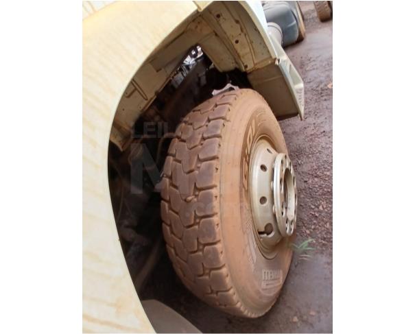 Foto de ITABIRITO/MG - CAMINHÃO - MERCEDES-BENZ LK 2635 6X4 - ANO: 1998 - HORAS: 13.310 - PA