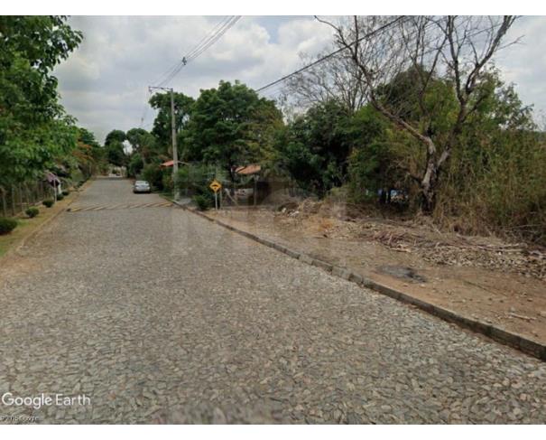 Foto de ITAÚNA/MG — Lote com 2.635,38m² no "Condomínio Alphaville Vale dos Ipês, Etapa I" 