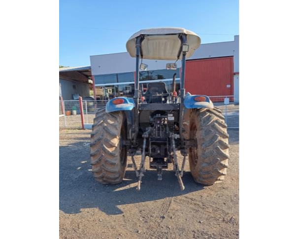 Foto de FLOR DA SERRA DO SUL/PR-Trator Agrícola LS, modelo PLUS 80.