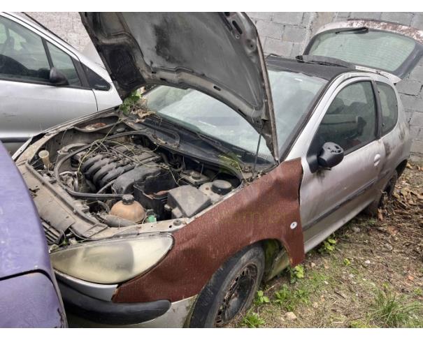 Foto de ANGRA DOS REIS/RJ-VEÍCULO CONSERVADO-PEUGEOT/206 SOLEIL-2003/2003