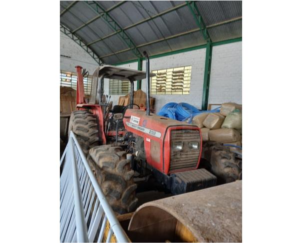 Foto de COTIPORÃ/RS - Trator agrícola Massey Fergusson MF 292