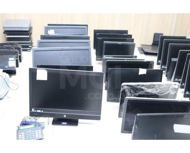 Foto de BRASILIA/DF - Material de Informática e eletrônicos.