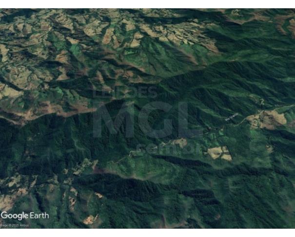 Foto de BOCAINA DE MINAS/MG - [Fração ideal de 50% sobre] um terreno rural no Rio Grande.