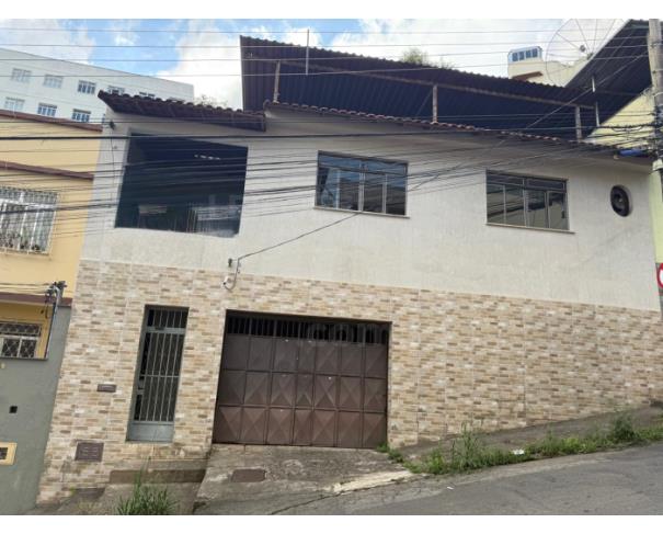 Foto de JUIZ DE FORA/MG – Casa residencial situada no bairro São Mateus 