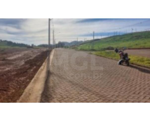Foto de SANTA RITA DO SAPUCÁI/MG LOTE DE 300 M2 SITUADO NA AV. LIA RIBEIRO NO LOTEAMENTO COLINA DAS PALMEIRAS