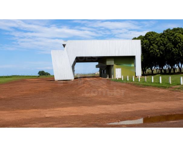 Foto de UNAÍ/MG - Fazenda com a área de 4,16,94ha, denominada Fazenda Palmeiras