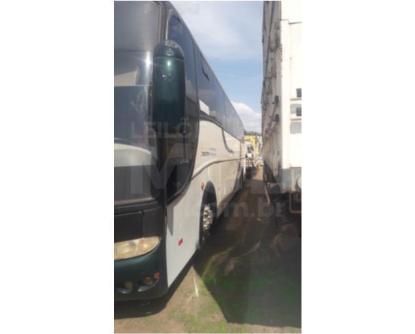 Foto de ITAÚNA/MG - Ônibus MERCEDES-BENZ M Polo Paradiso R