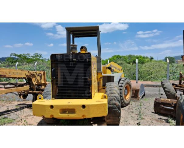 Foto de ITAÚNA/MG-PÁ CARREGADEIRA – NEW HOLLAND 12C 2011