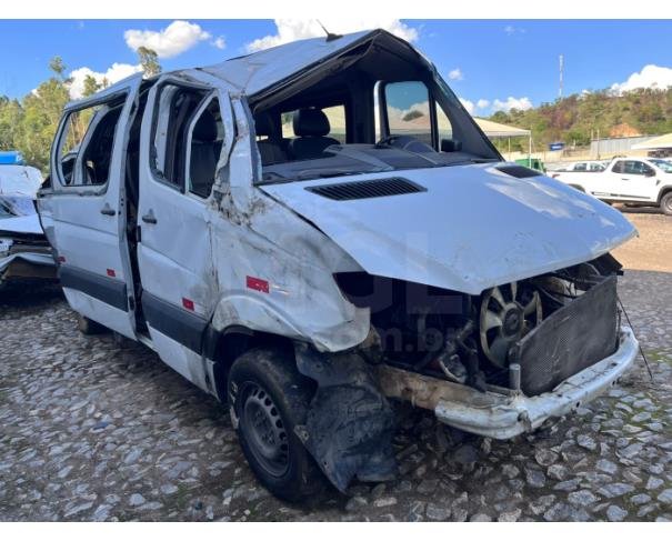 Foto de ITAÚNA/MG- VAN MERCEDES BENZ 415 CDI  SPRINTER M 16 LUGARES 2019/2019 -PA12354