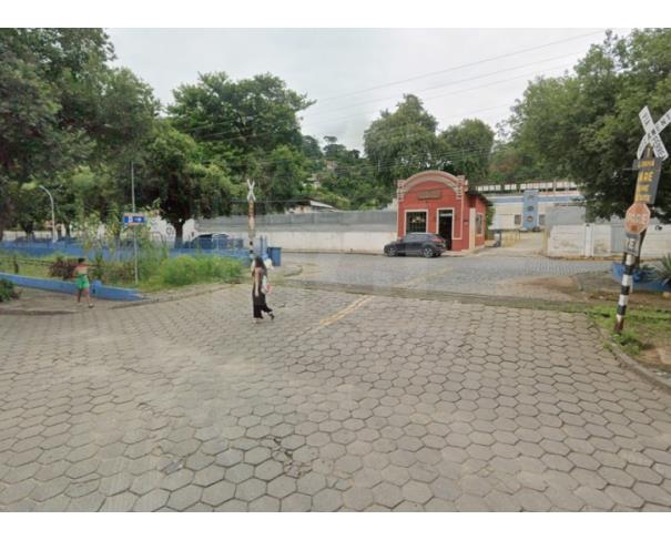Foto de ALÉM PARAÍBA/MG — [Fração ideal de 122m² sobre] Terreno e benfeitorias no Porto Novo