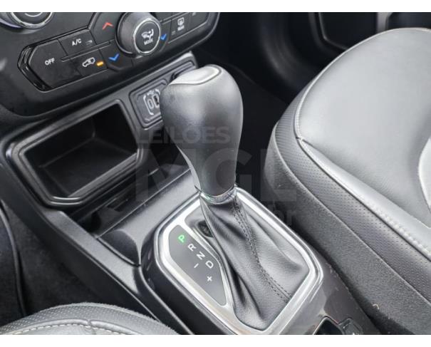 Foto de ITAÚNA/MG- JEEP RENEGADE LONG. T270 1.3 TB 4X2 FLEX AUT. 2024/2025- PA13156