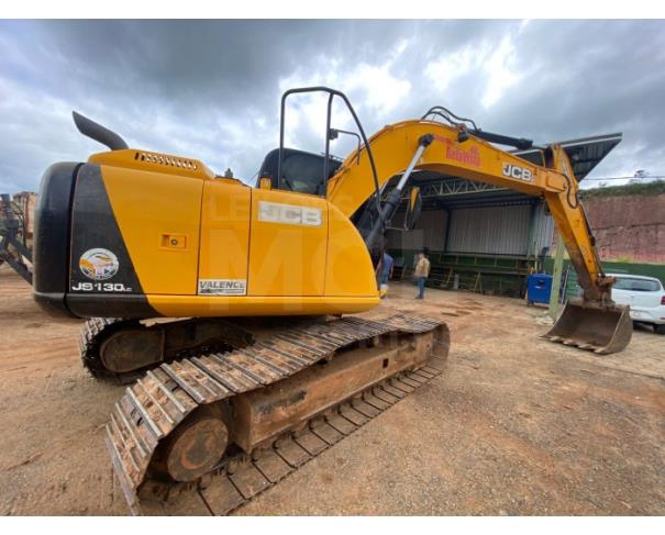 Foto de SÃO SEBASTIÃO DA BELA VISTA/MG - Escavadeira JCB, modelo JS130 LC, ano 2019.