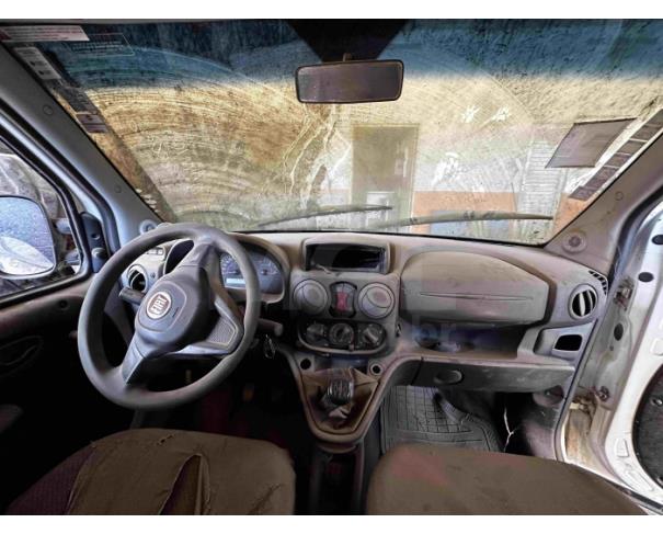 Foto de PIRAPETINGA/MG - Fiat/Doblo Greencar Mo4, 2016/2016, FLEX 