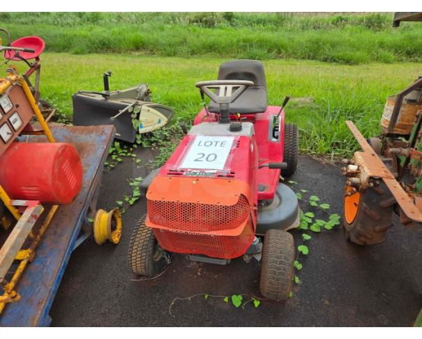 Foto de LONDRINA/PR - TRATOR AGRÍCOLA CORTADOR DE GRAMA MARCA GARTNER, SEM GARANTIAS DE MOTOR, PARTE ELÉTRICA E CÂMBIO