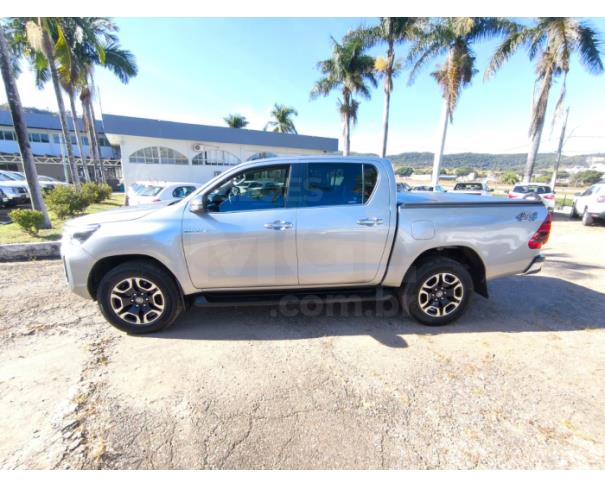 Foto de ITAÚNA/MG- TOYOTA HILUX CDSRXA4FD 2024/2024- PA13243