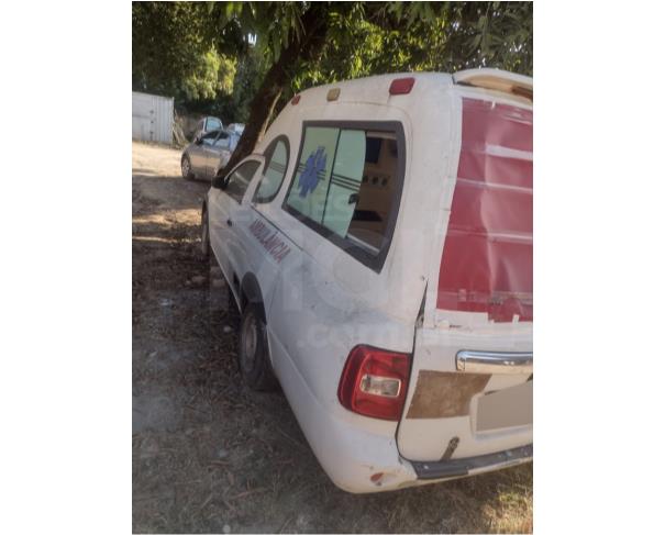 Foto de ESMERALDAS/MG - CAMINHONETE - VW Saveiro Pickupecia CS Ambulância, 2016/2016