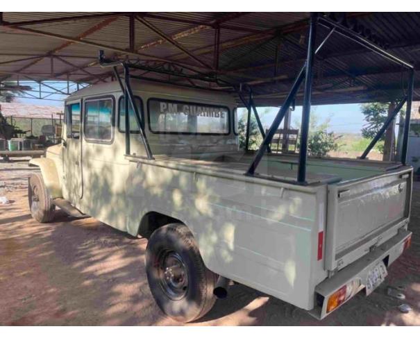 Foto de GUAIMBÊ/SP - Toyota Bandeirante Misto Camioneta, 1990/1990, DIESEL, BEGE