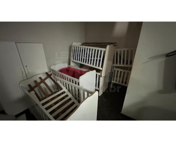 Foto de ITATIAIUÇU/MG-Berço, guarda roupa, armario, cadeira de alimentação, cercadinho.