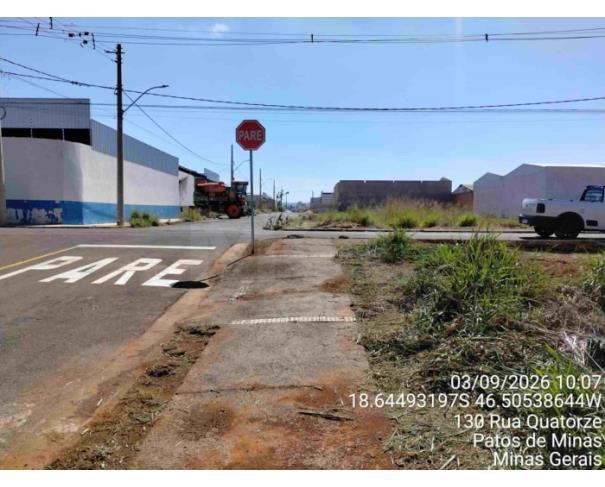 Foto de PATOS DE MINAS/MG - Lote urbano com área de 6.437,52 m², localizado no bairro Planalto 