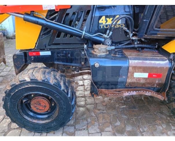 Foto de NOVA BRESCIA/RS - Retroescavadeira Randon, modelo RD406