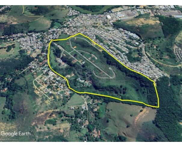 Foto de CATAGUASES/MG — Sítio área 19,6673 ha com piscinas, lagos, sauna, área de churrasco e quadras esportivas