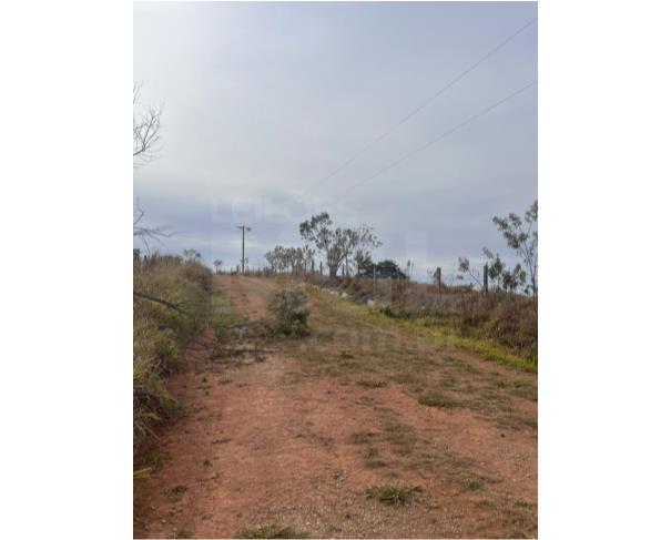 Foto de ESPIRITO SANTO DO DOURADO/MG - Terreno com área de 1.000,00 m², localizado na Rua 1, Chácara 31, Quadra “C”, do “Chacreamento Dois Irmãos”