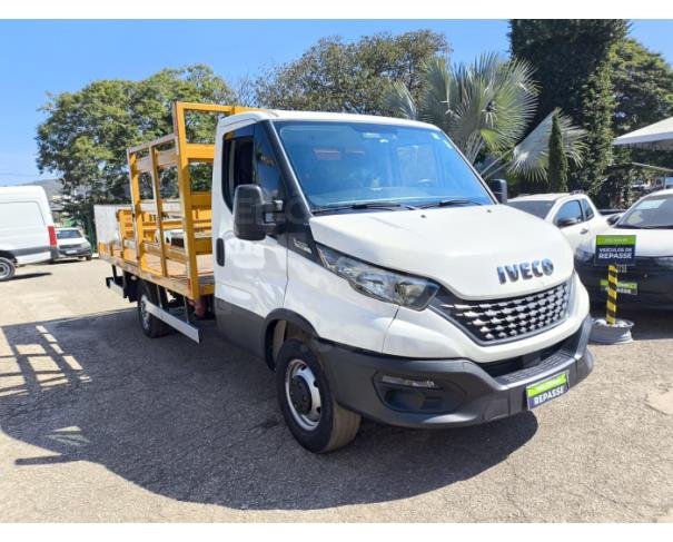 Foto de ITAÚNA/MG- IVECO DAILY 35 150CS 2020/2021- PA13426