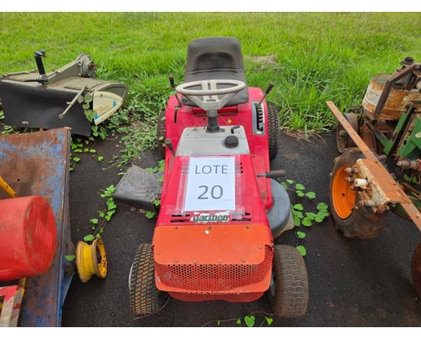 Foto de LONDRINA/PR - TRATOR AGRÍCOLA CORTADOR DE GRAMA MARCA GARTNER, SEM GARANTIAS DE MOTOR, PARTE ELÉTRICA E CÂMBIO