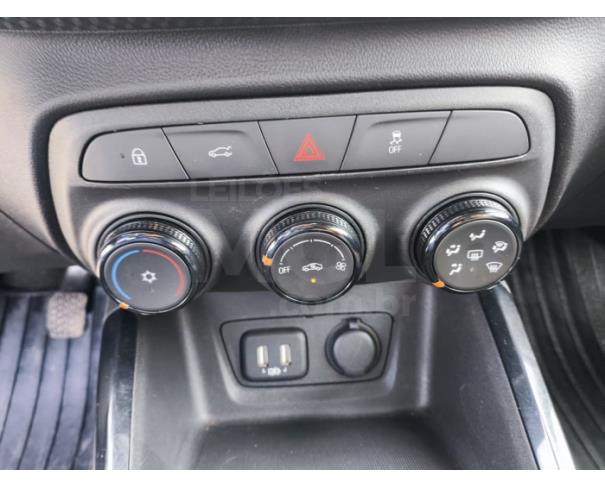 Foto de ITAÚNA/MG- CHEVROLET ONIX 10MT HATCH 2024/2025- PA13302 