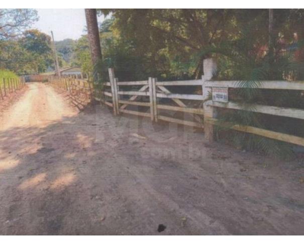Foto de MURIAÉ/MG — Terreno Rural 4.47.00 hectares com casa Distrito de Boa Família— PA4442