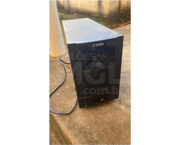 Foto de NATÉRCIA/MG -  Eletro e informática (nobreak TS Shara, gabinetes de computadores/CPUs, monitores Samsung, estabilizadores/nobreaks, cabos, fontes e acessórios diversos de informática)