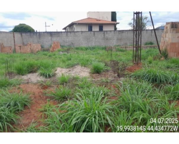 Foto de MATEUS LEME/MG – LOTE COM ÁREA DE 369,86 M2 SITUADO NO BAIRRO NOSSA SENHORA APARECIDA
