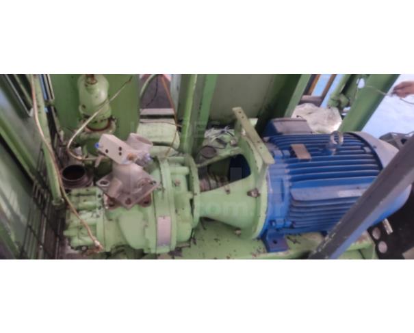 Foto de CONTAGEM/MG-COMPRESSOR DE AR PARAF 50 HP LS SULLAIR AERA0253