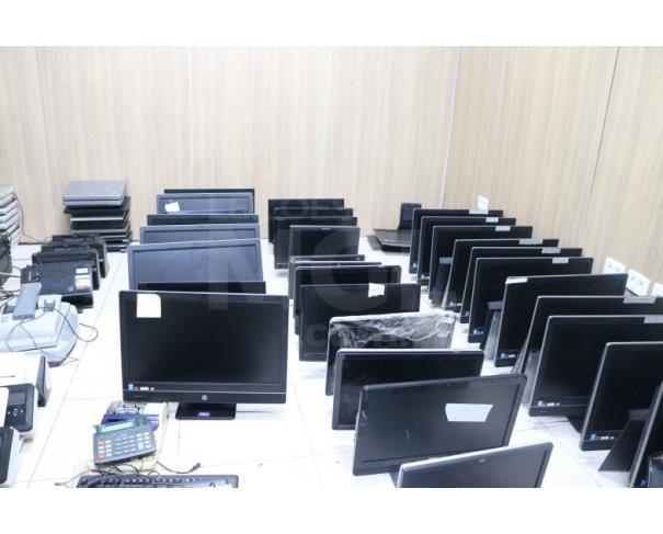 Foto de BRASILIA/DF - Material de Informática e eletrônicos.
